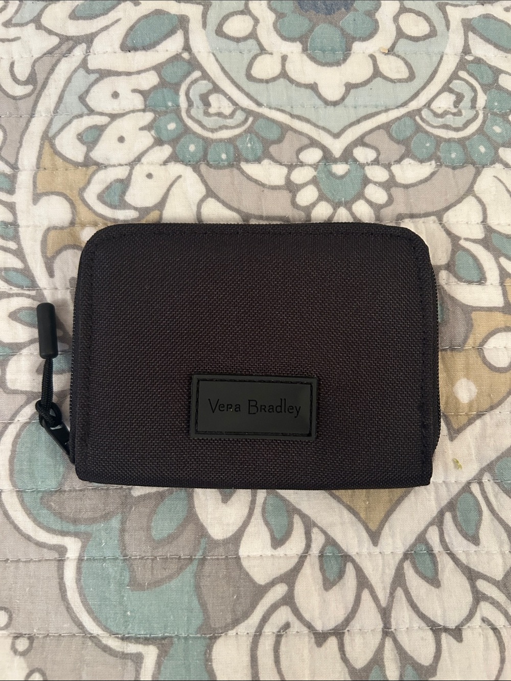 Vera Bradley Small Zip-Around Wallet in Black NWT